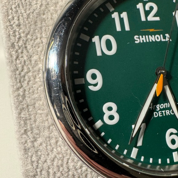 Shinola 47MM Runwell Stainless steel watch - Picture 6 of 10